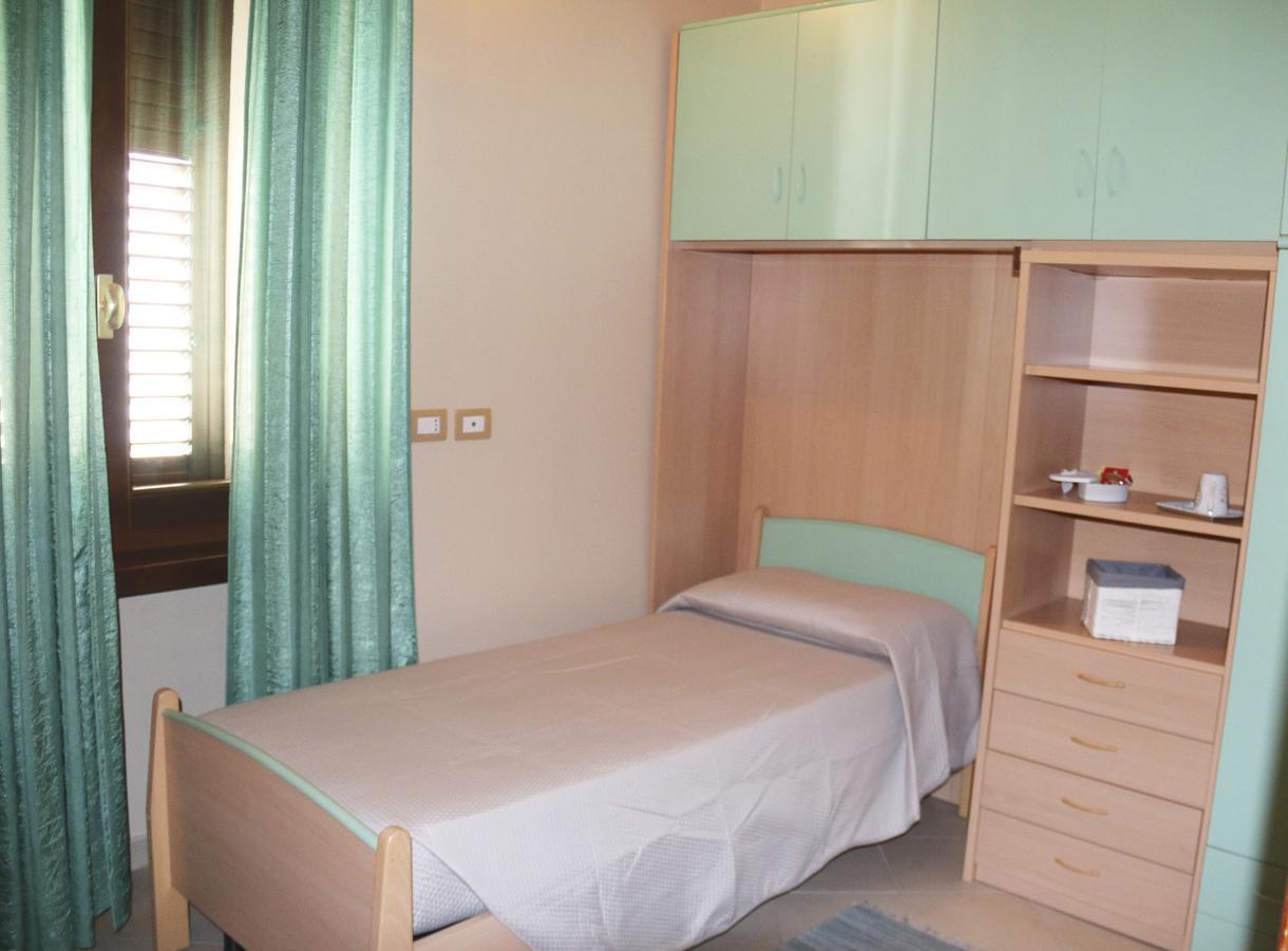 Sardinia Re Guest House Сассари Экстерьер фото