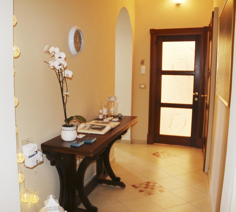 Sardinia Re Guest House Сассари Экстерьер фото
